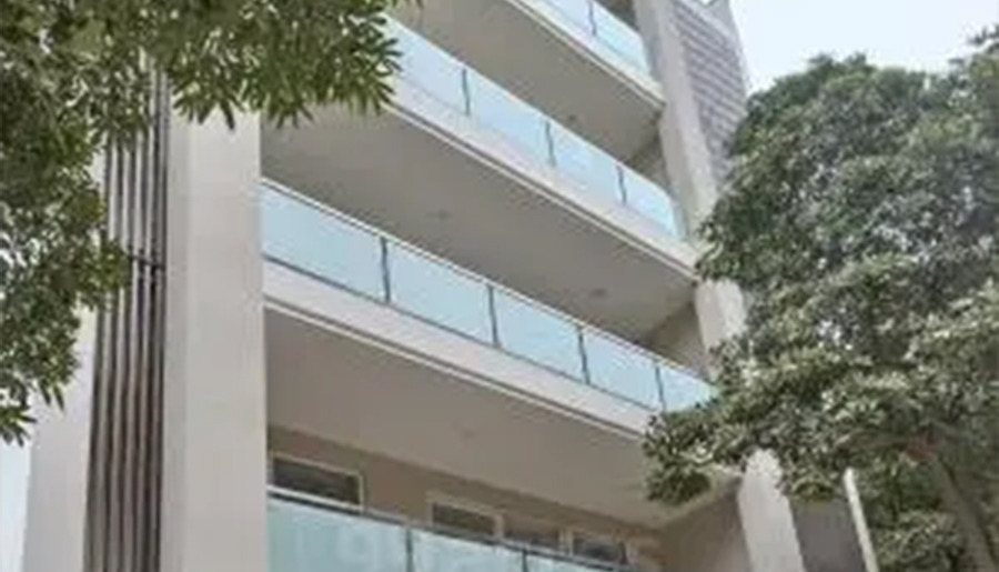 Luxury 4.5 BHK Builder Floors in Ambience Islands Gurgaon