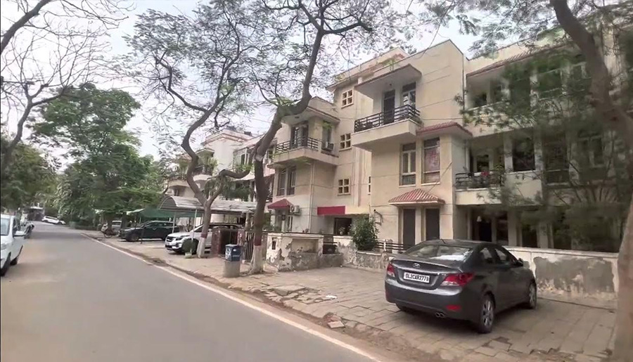 4BHK Luxury Builder Floors in DLF Phase 1 Gurgaon