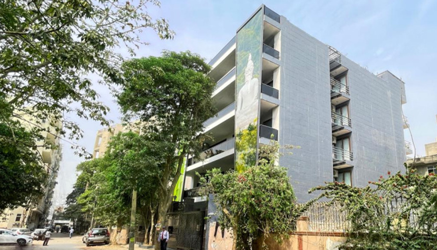 Luxury 4.5 BHK Builder Floors in DLF Phase 5 Gurgaon